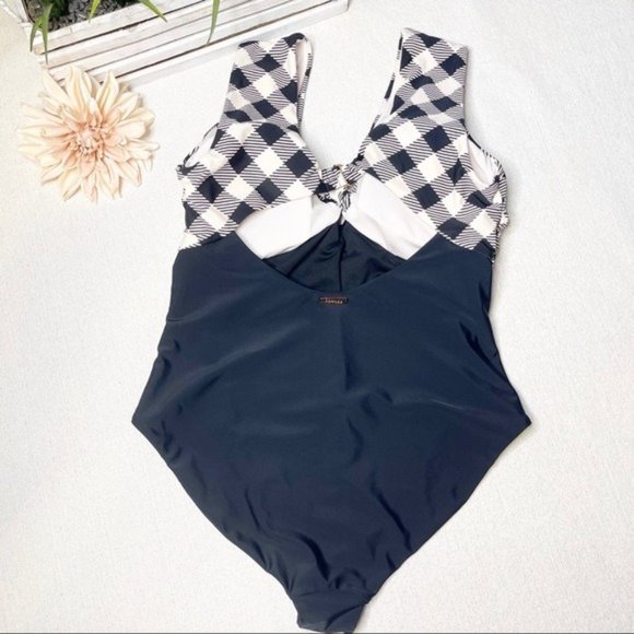 Raisins Curve Gaia Black & White Houndstooth Plaid Slimming Swimsuit New - Picture 7 of 10